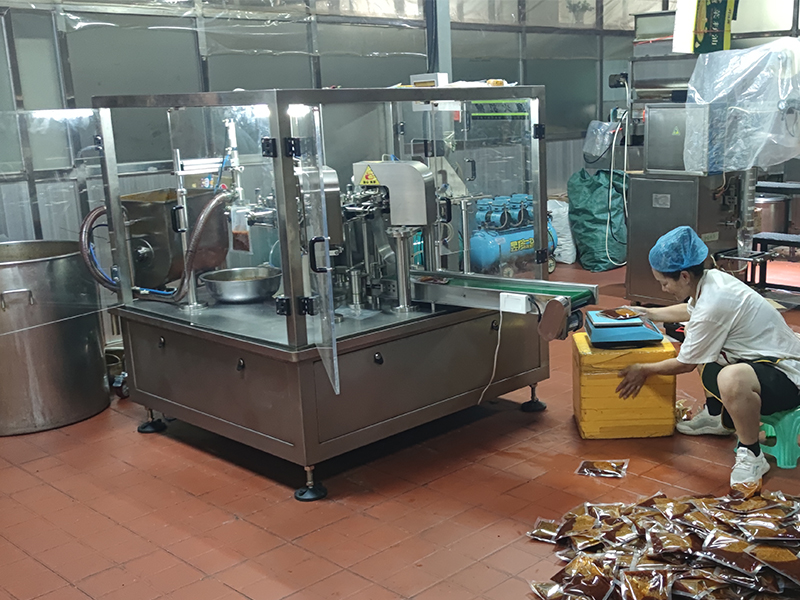南京火鍋底料包裝機(jī)廠(chǎng)家定制全自動(dòng)